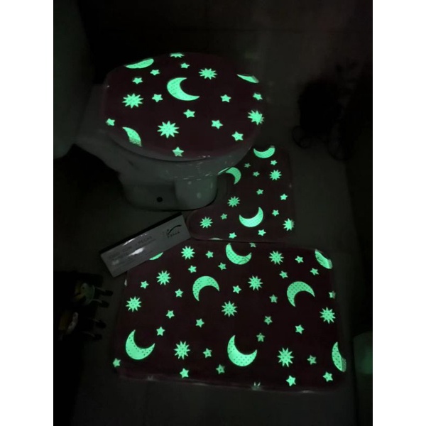 Jogo Tapete De Banheiro Brilha No Esculro 3 Peças. ANTIDERRAPANTE PROMOÇÃO!!! em Oferta na Shopee