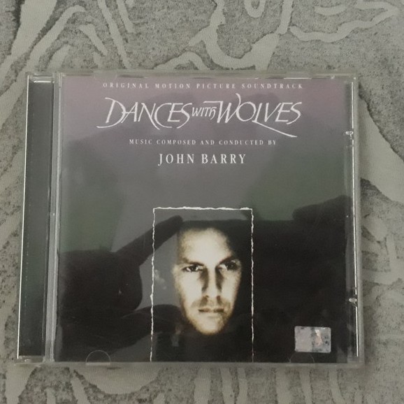 CD TRILHA SONORA DANCES WITH WOLVES (DANÇA COM LOBOS) - EM ÓTIMO ESTADO