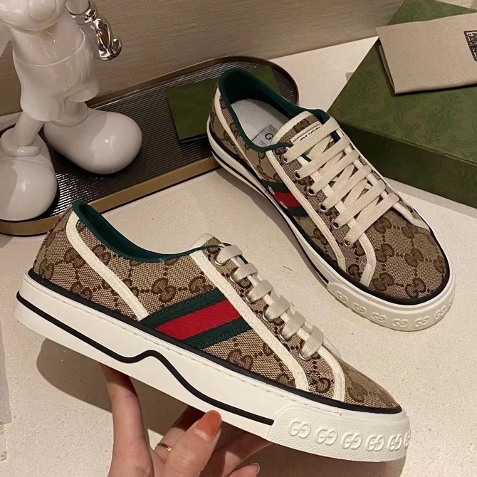 Tenis best sale gucci grandes