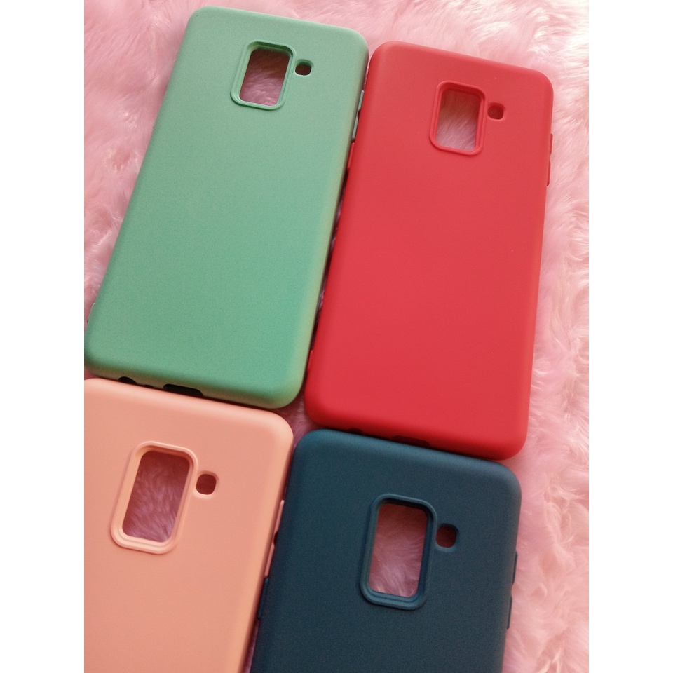 Capinha Samsung Galaxy A8 A530 Tela 5.6 Emborrachada Case Toque Suave Anti Impacto Proteção Câmera