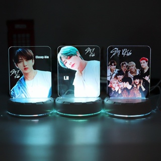 Luminária Led Noturna Com Kpop Stray Kids Crylic em Oferta na Shopee