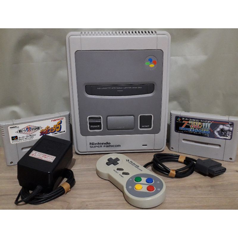 Super Famicom, console completo Super Nintendo versão japonês, fonte, controle e jogos tudo original
