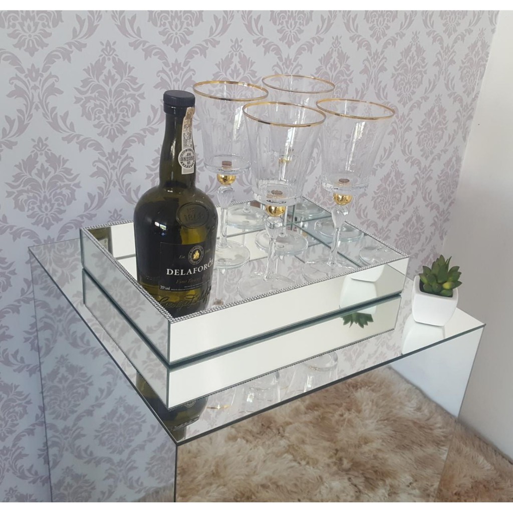 Bandeja espelhada decorativa bar sala Aparador Buffet perfumes tamanho 35x25 cm com espelho de vidro
