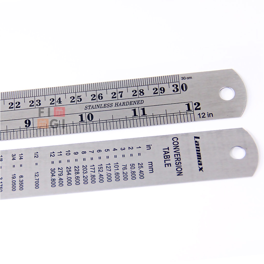 Régua De Aço 30 CM Com Métrica Em  Centímetros E Polegadas Lanmax em Oferta na Shopee