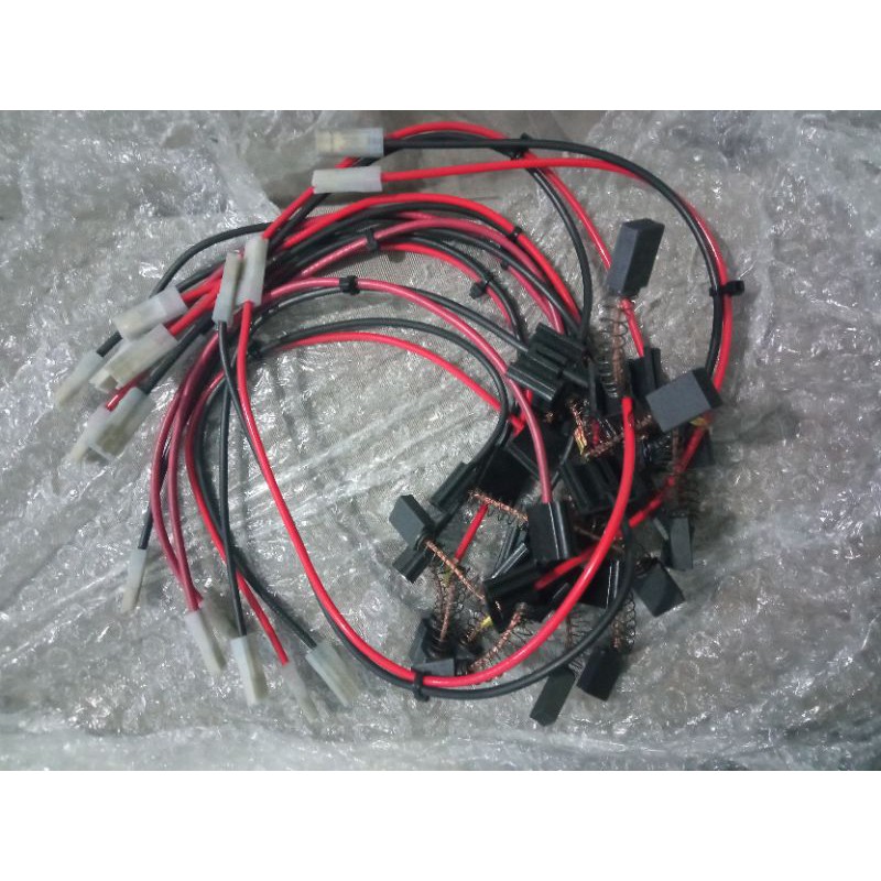 Par de Escovas (Carvão) Esteira Elétrica Dream Fitness DR2110