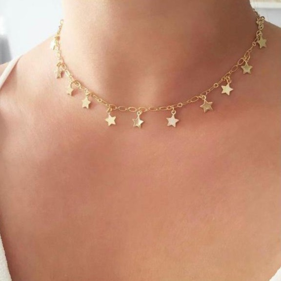 Gargantilha choker estrela estrelinha pendurada folheado a ouro 18k em Oferta na Shopee