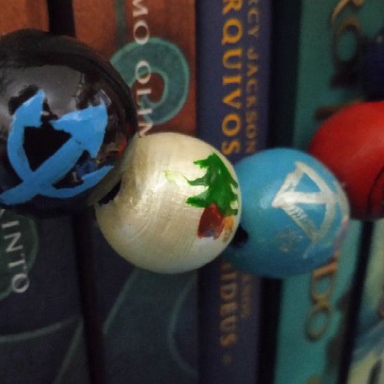 Colar de contas Percy Jackson e os olimpianos em Oferta na Shopee