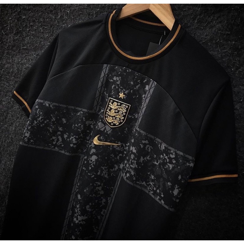 Camisa da Inglaterra escudo meio 2020 2021 Camiseta de Futebol Treino Preto