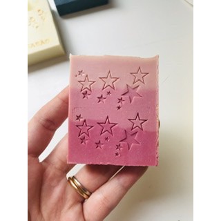 Essência para sabonete glicerinado cereja e avelã – 100gr.