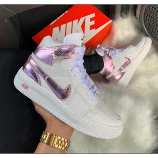 botinha fitness nike