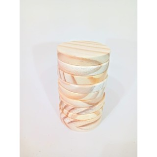 10 bolachas em madeira de pinus com 6 cm de diametro. em Oferta na Shopee