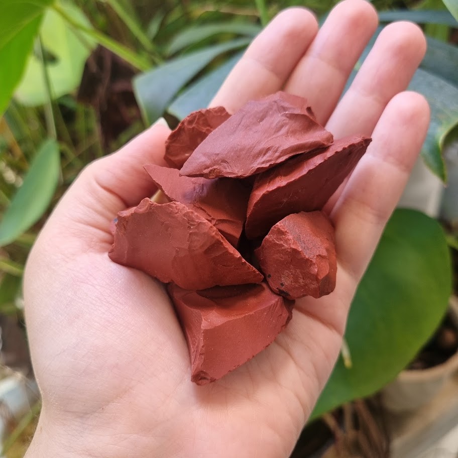 Jaspe Vermelho Pedra Natural Bruta - Equilíbrio Proteção e Vitalidade