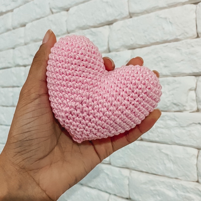 Coração Amigurumi Crochê em Oferta na Shopee