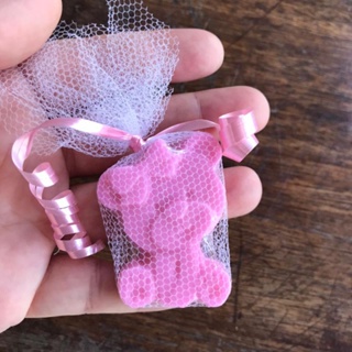 50 Lembrancinha Ursinho No Tule Com Fita Chá Bebê em Oferta na Shopee
