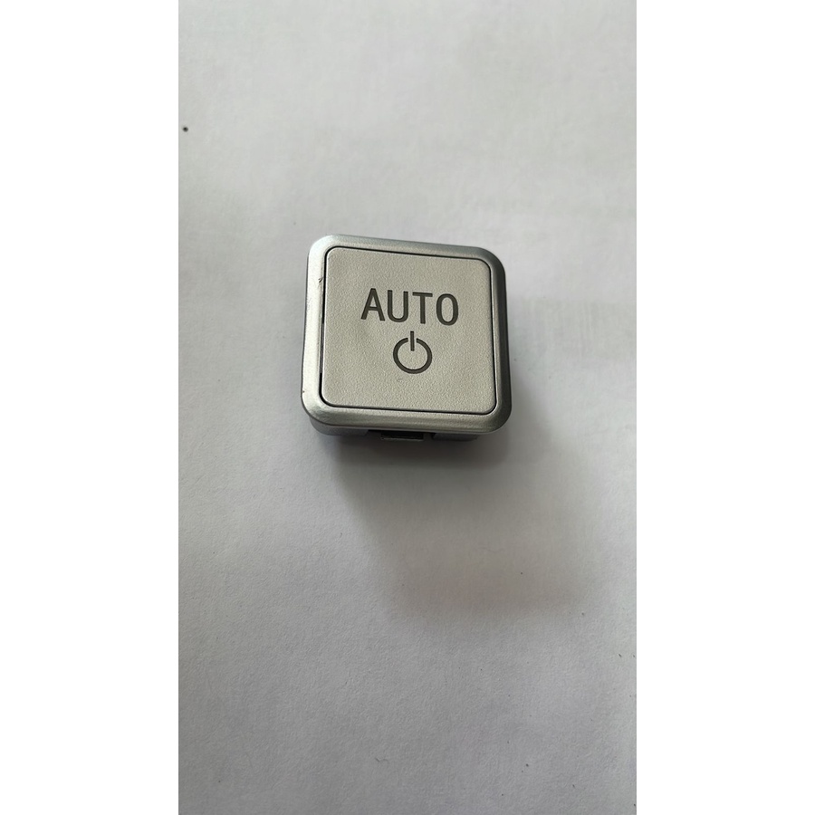 BOTÃO PLÁSTICO CINZA GRAVADO COMPLETO - ASPIRADOR DE PO ROBO MONDIAL RB-04 03