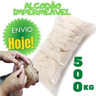 O Algodão Impermeável 500 G é um produto capaz de repelir a água, protegendo o ouvido do animal da umidade na hora do banho.