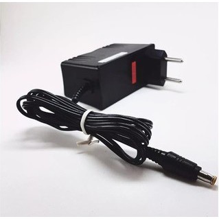 Fonte Eletronica Chaveada Tensao 12V ( 12 Volts ) Corrente Maxima 2.5a ( 2.5 ampere ) Bivolt Automatica 110v 220v