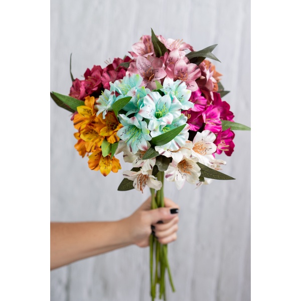 Flores Artificiais Para Decoração Galho De Astromelia Com 7 Flores 47cm |  Shopee Brasil