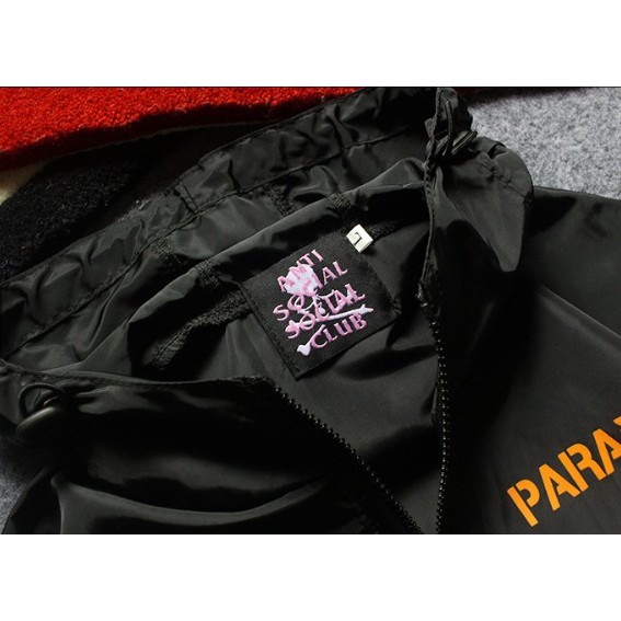 anti social club corta vento