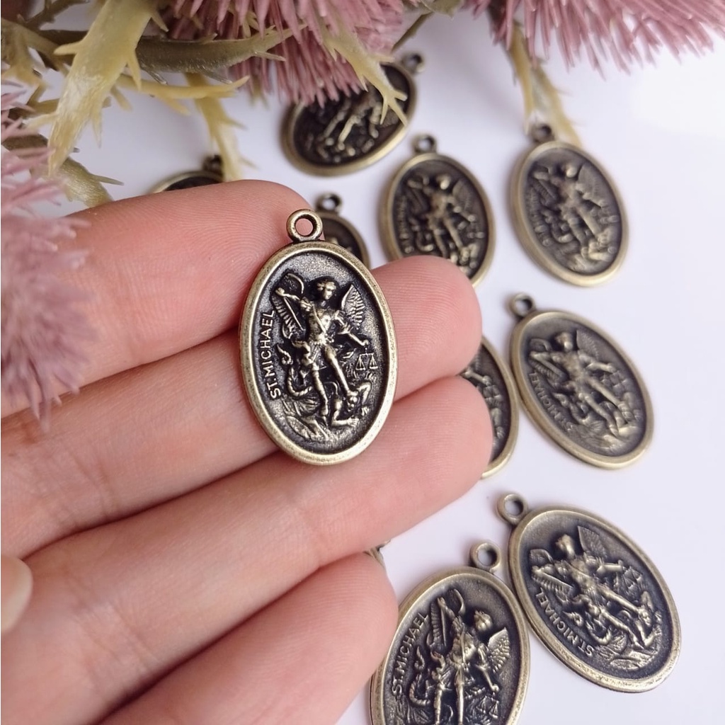 1 pç São Miguel Arcanjo Ouro Velho - Pingente São Miguel - Arcanjo Miguel