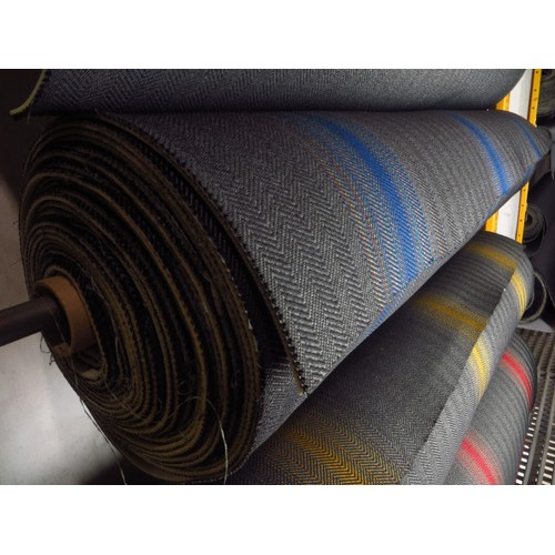 Banco Recaro Laguna Azul na Black Friday 2025 | BuscaProdutos