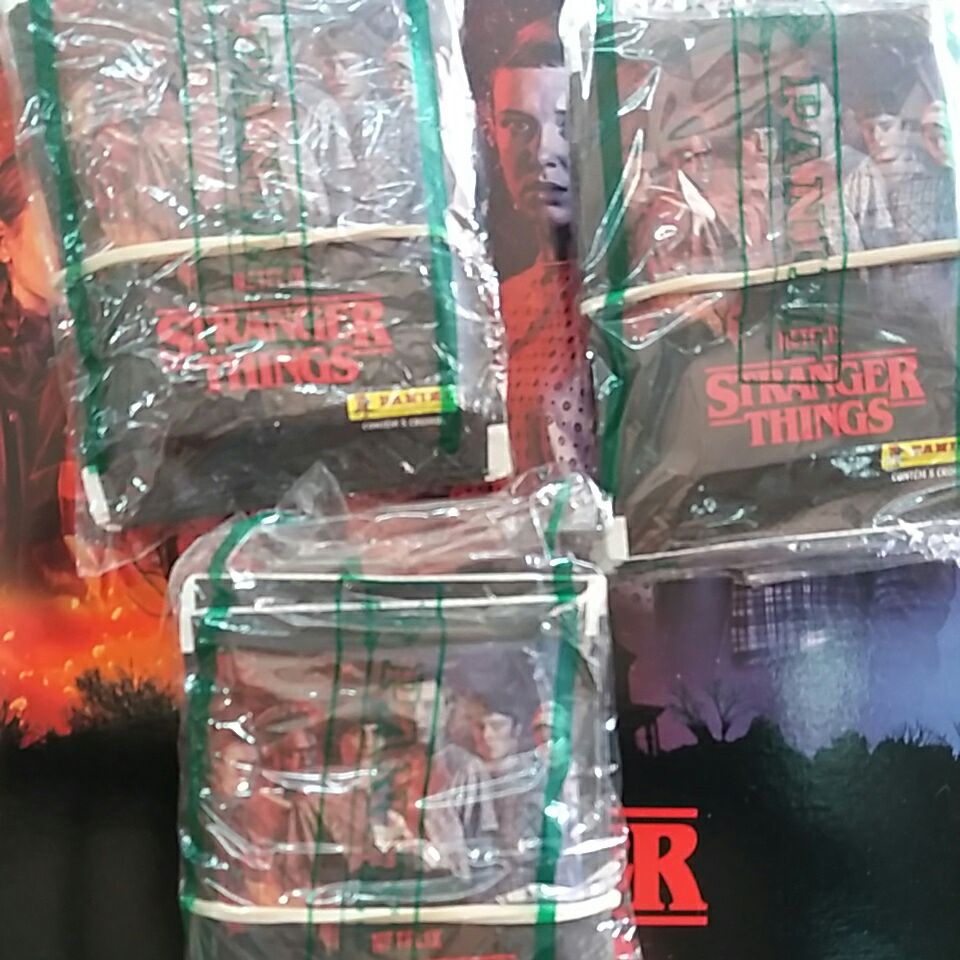 Figurinhas stranger Things Lançamento