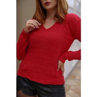 Blusa em tricot básica gola V