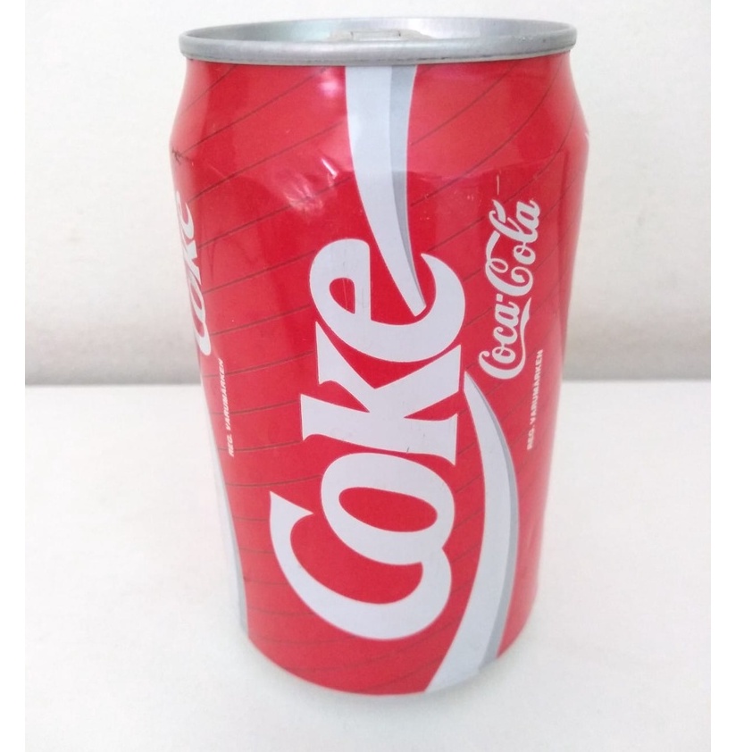 Lata de refrigerante Coca-Cola importada "Suécia" - Coleção - preço unitário