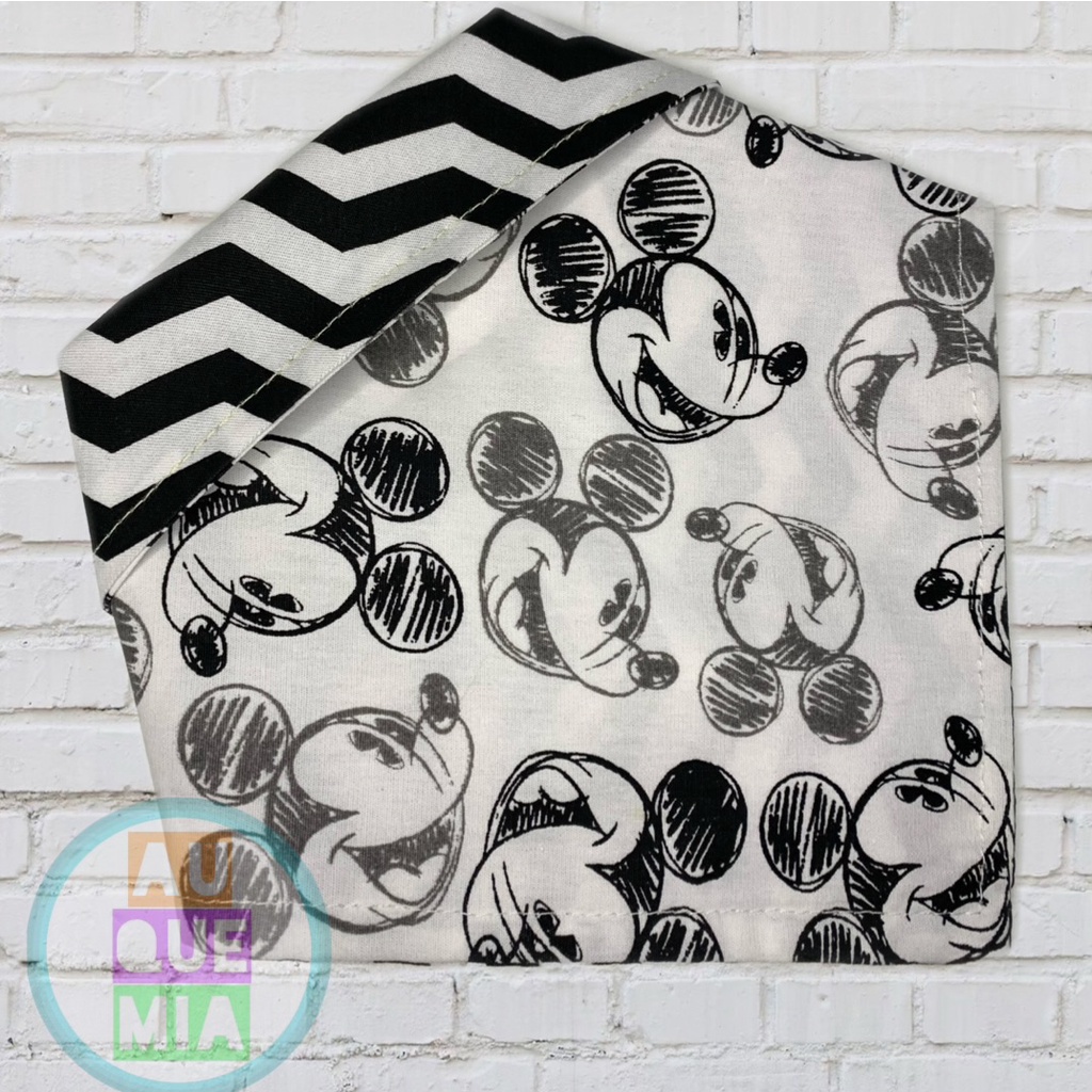 Bandana Pet Dupla Face Fechamento com Botão de Pressão - Estampa Mickey Mouse