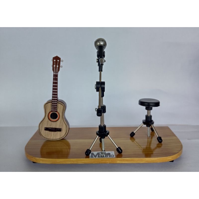 Mini Palco Cavaquinho+Banco+Microfone