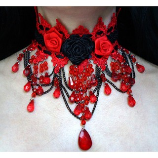 Gargantilha em renda "Dark Street Lady" - padilha, rosa negra, rosa vermelha, vintage, medieval, de epoca, vampira, hallowwn, gotico
