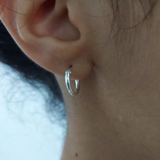 Par de Brincos de argola pequeno feminino/masculino em prata 925 em Oferta na Shopee
