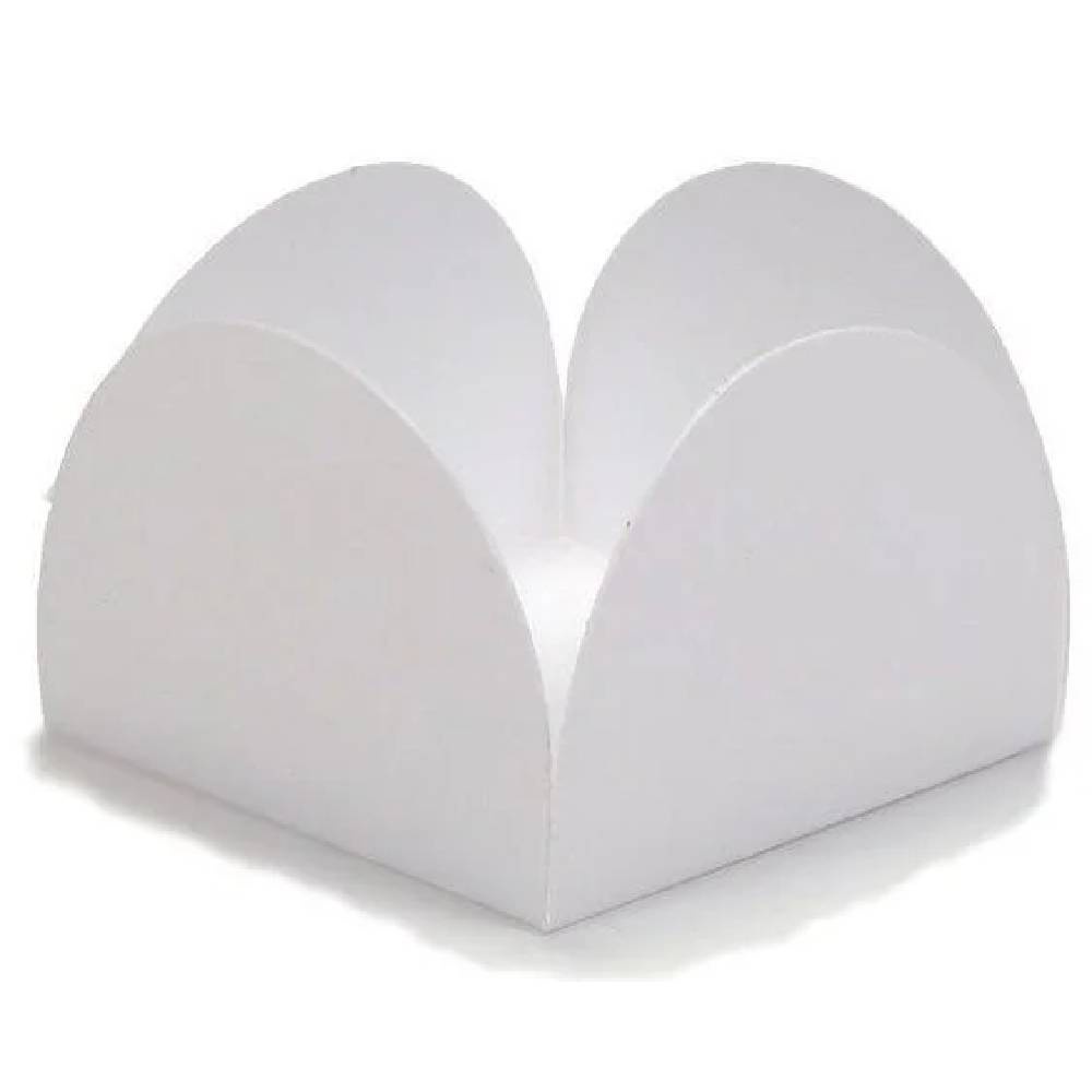 Forminha para Doces 4 Pétalas Branca 50 unidades - Assk - Rizzo Embalagens