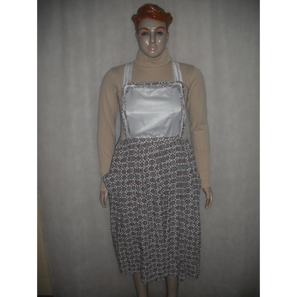 JARDINEIRA SALOPETE BRANCA COLORIDA G USADO BOM  ESTADO CONFORME FOTOS