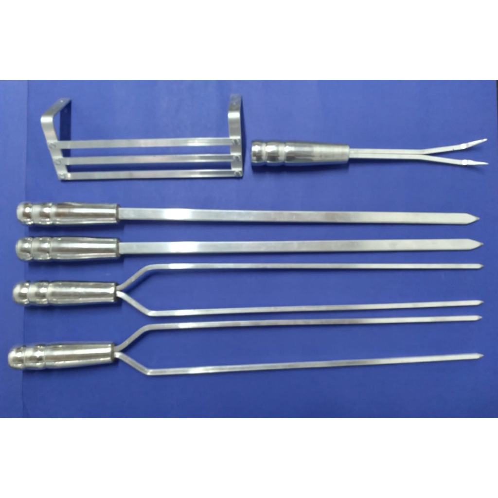 Kit 4 espetos de alumínio 50 cm + Suporte para espetos + garfo (churrasqueira)