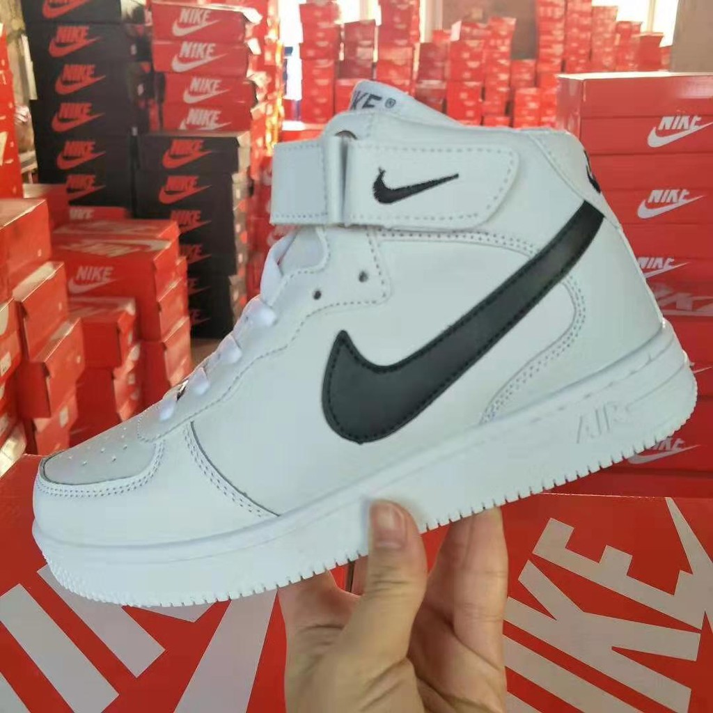 tênis alto da nike