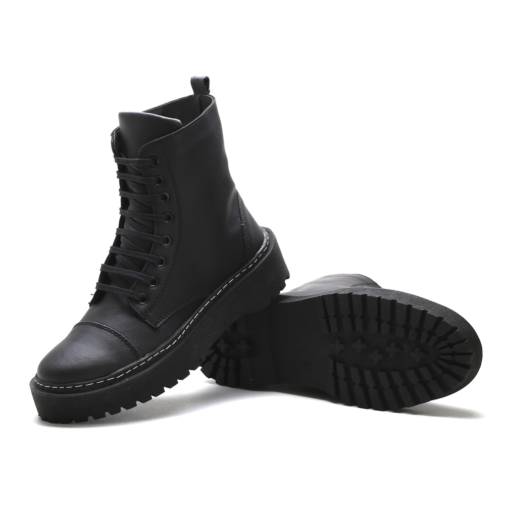 Bota Feminina Coturno Tratorado Cano Médio Alto Botinha Plataforma