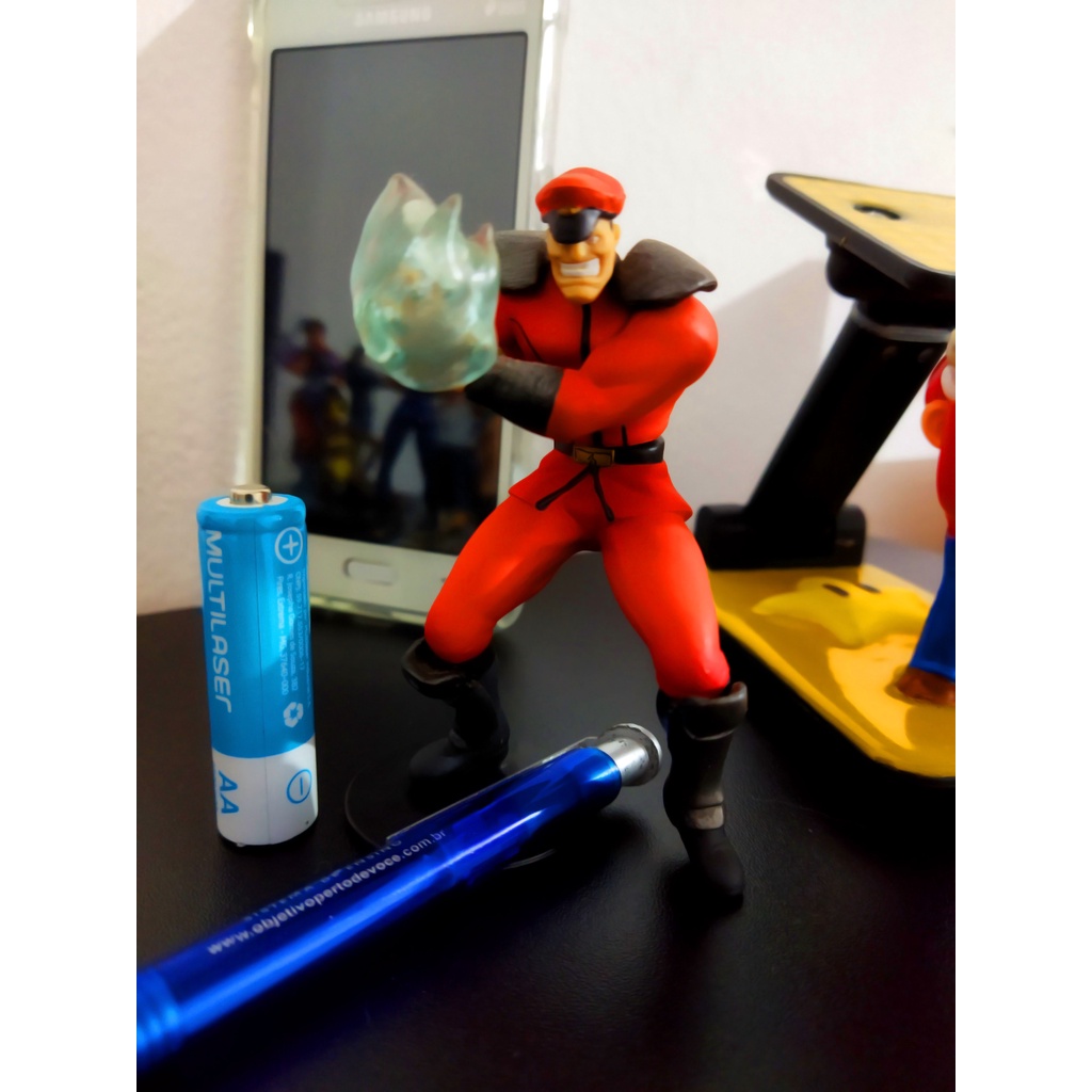 Street Fighter - M. Bison (Vega) Figure - Gashapon Capcom Yujin