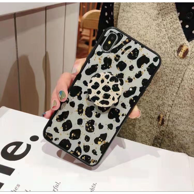 Capa de onça com pop socket