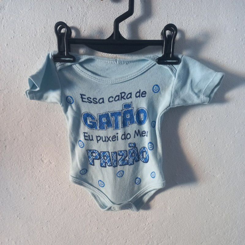 body azul essa cá de gatão usado