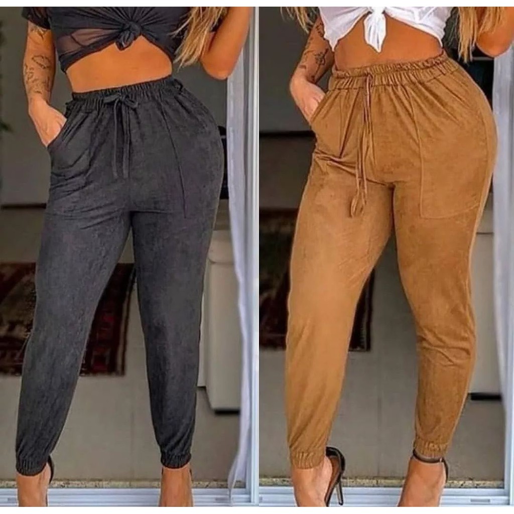 calça em suede feminina