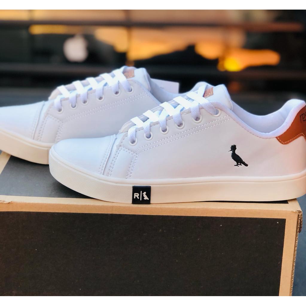 Tenis rasteiro branco store masculino