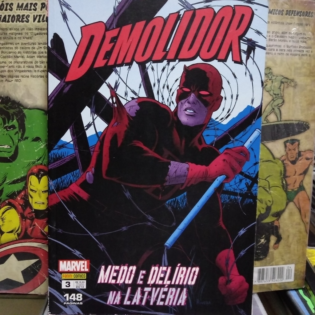 HQ Demolidor - Medo e delírio na Latveria Vol 3 (Janeiro 2014)
