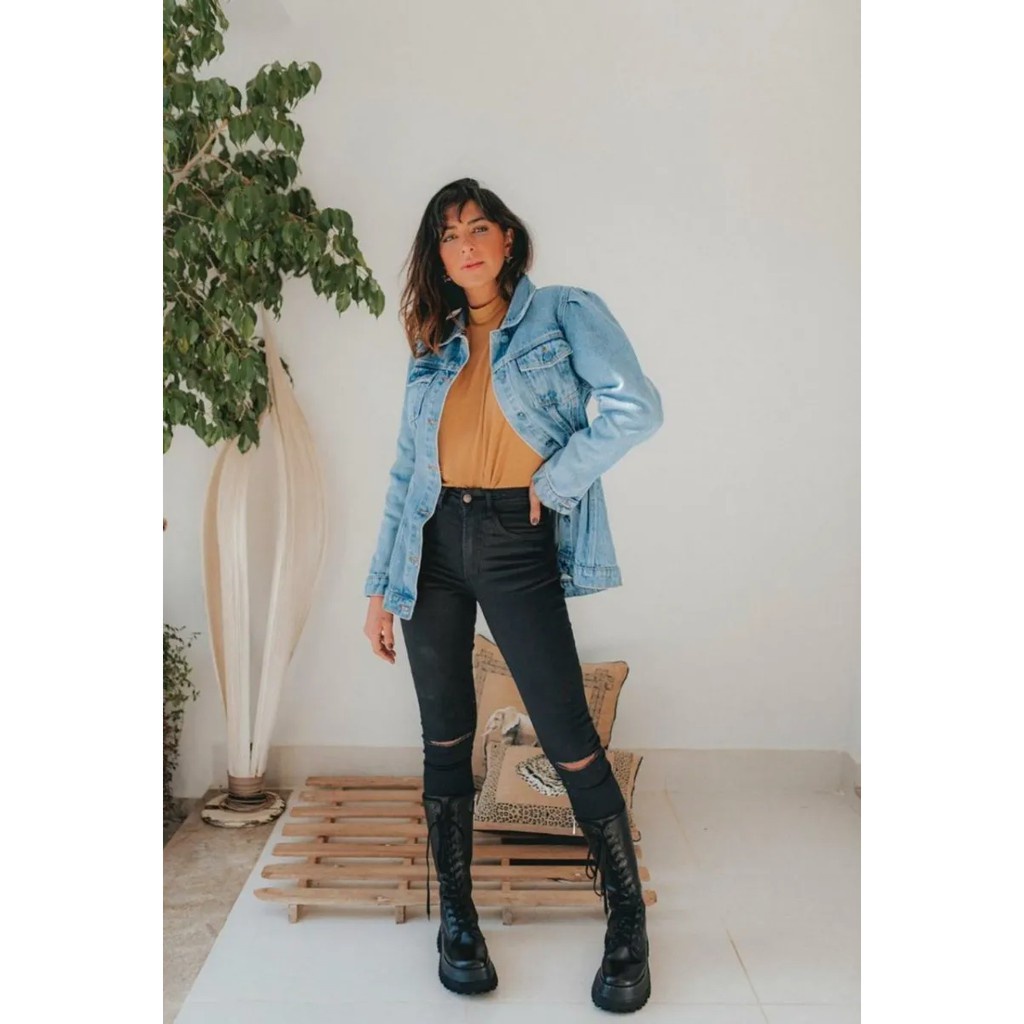 Calça Jeans Skinny Preta Cintura Alta Detalhe Rasgado Joelhos Corte Do Jeans Moderno Moda