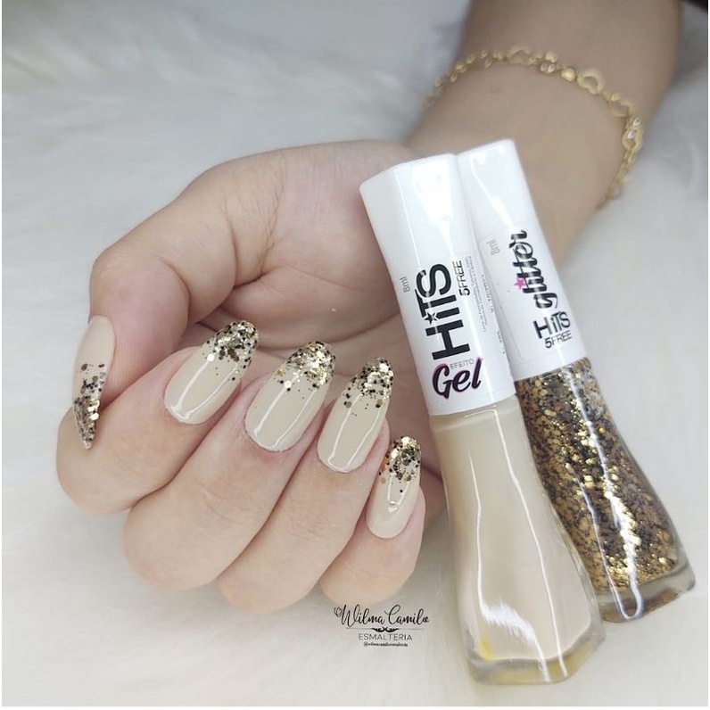 esmalte hits nude + gliter flocado dourado 2und