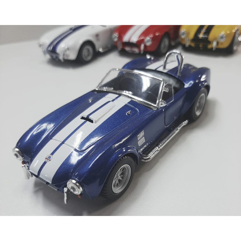 Carrinho de Ferro Shelby Cobra 427 1965 Miniatura Escala 1/32