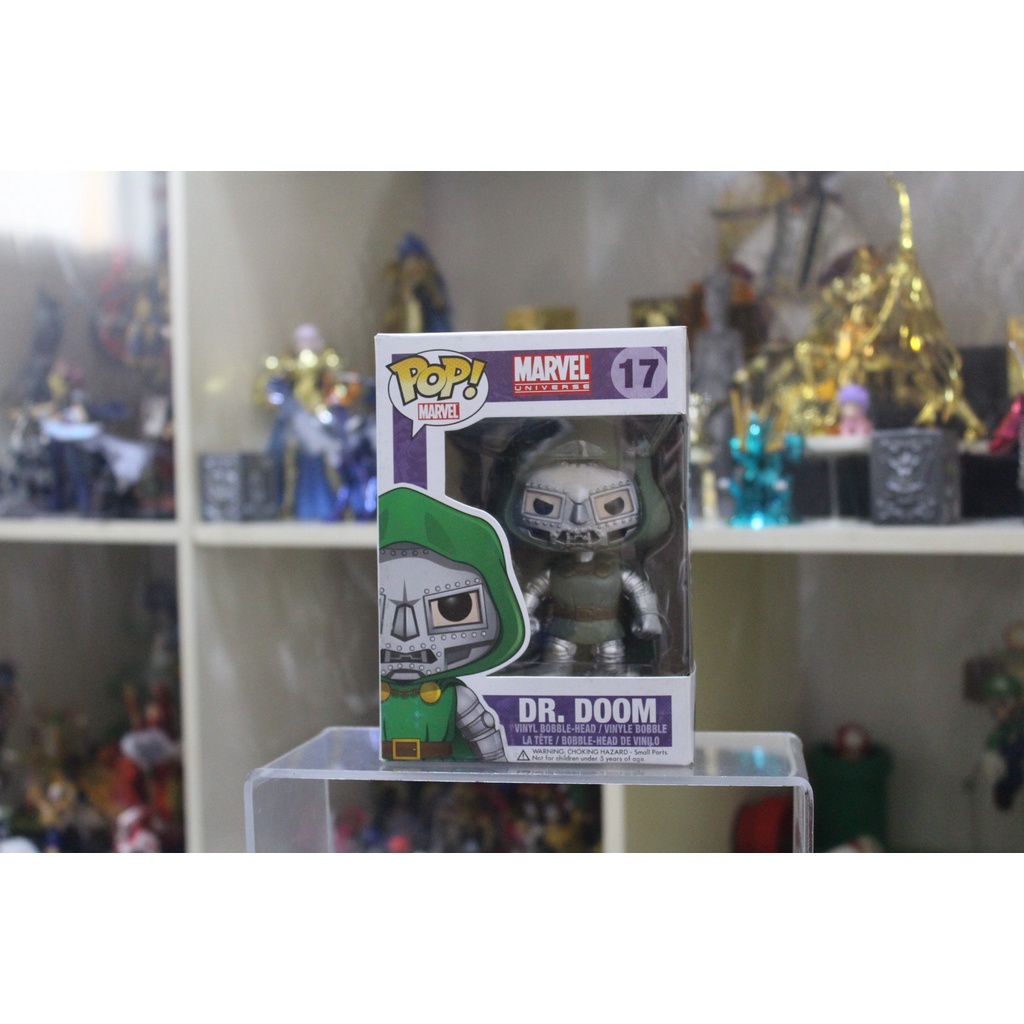 Funko pop dr doom 17 (Original)