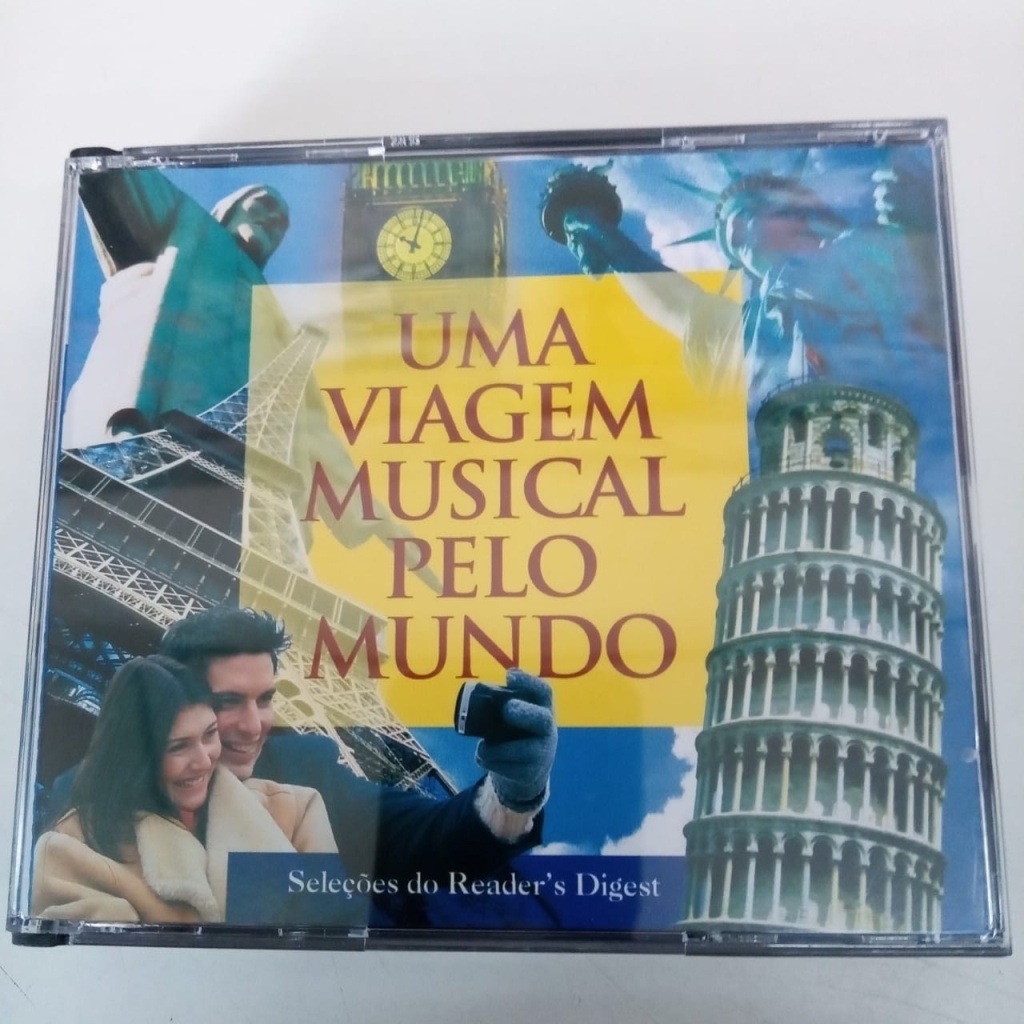 UM VIAGEM MUSICAL PELO MUNDO -  5 CDS/ SELEÇÕES interprete VARIOS ARTISTAS DE VARIOS PAÍSES