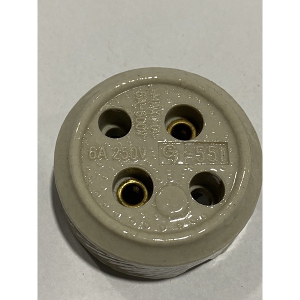 Tomada em Porcelana 6A – Kit 5 Unidades 🔌 Durável e Resistente