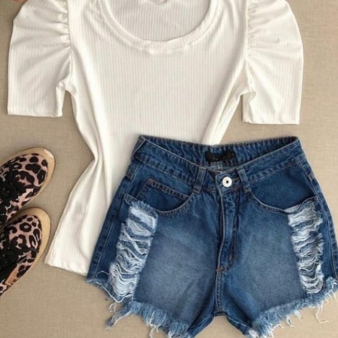 Blusa feminina manga bufante princesa curta malha canelada com elastano tendência blogueira